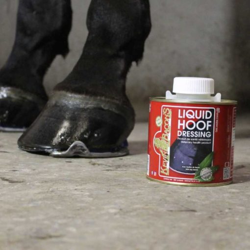 Kevin Bacon'S Liquid Hoof Dressing. Oil For Helmets With Brush5 liters